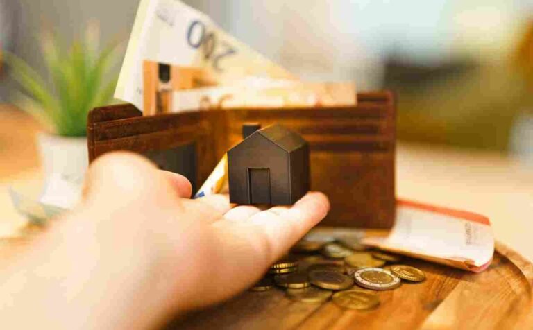 AmeriHome Mortgage 2025 Review: A No-Frills Mortgage Lender with Positive Reviews